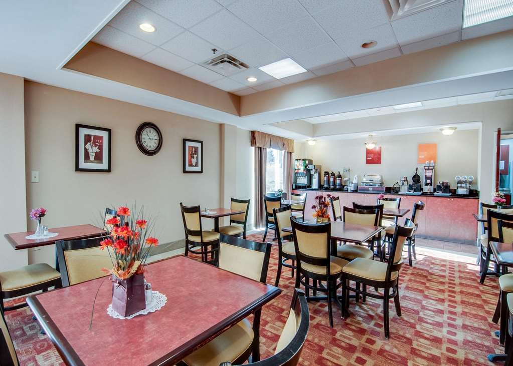 Comfort Inn & Suites Christiansburg I-81 Restaurant photo